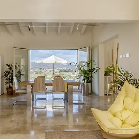 Es Lligats - Adults Only Farm stay